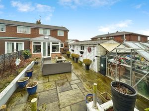 Photo 11- click for photo gallery